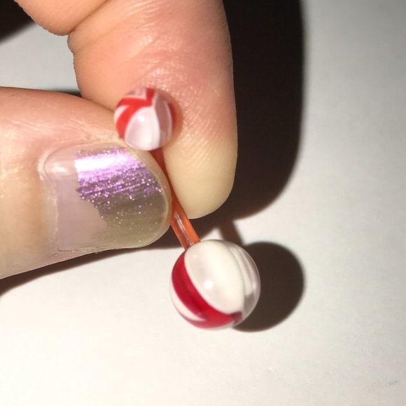 14 Gauge Red and white Abstract Belly Ring - Picture 5 of 11